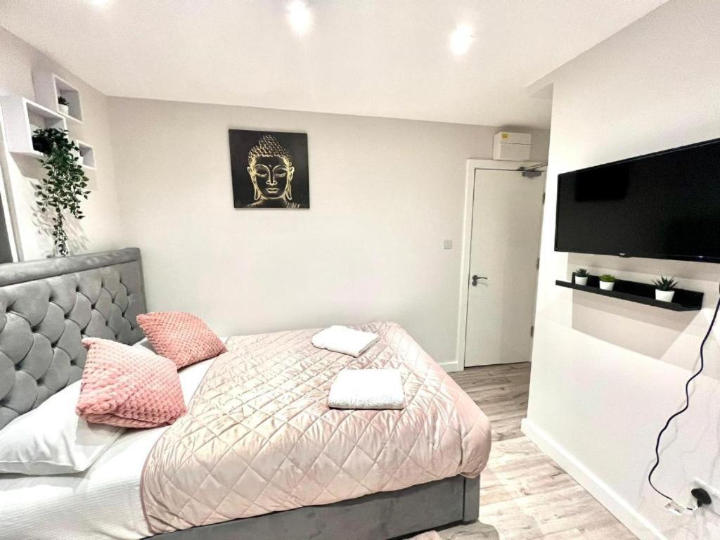 Heathrow Guest House - Oakway Feltham 外观 照片